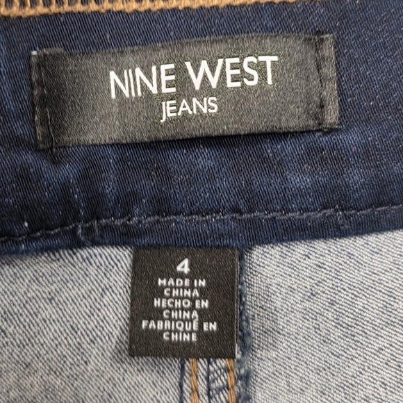 Nine West Heidi Pull On Skinny Jeans Women's Size 4 Dark Wash Yoga Stretch - Picture 6 of 11